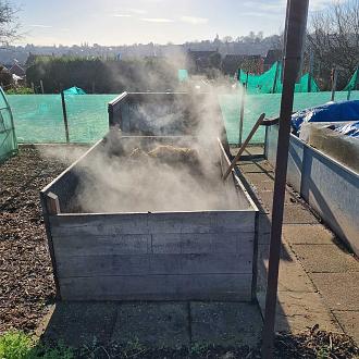Click image for larger version

Name:	Hot-Composting.jpg
Views:	237
Size:	503.1 KB
ID:	2551853
